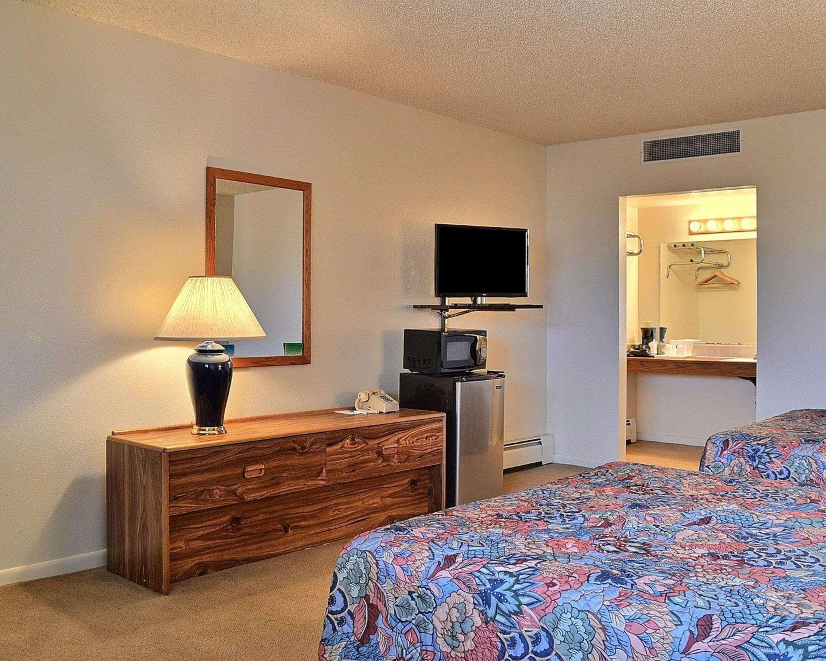 Skyline Motor Inn Cody Exterior foto